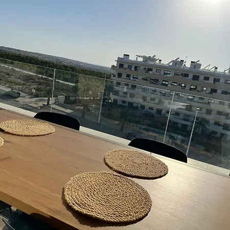 Claudia Luxury * Arenales del Sol